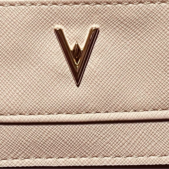 Vanessa Williams lush zip pouch with dust bag - Picture 4 of 7